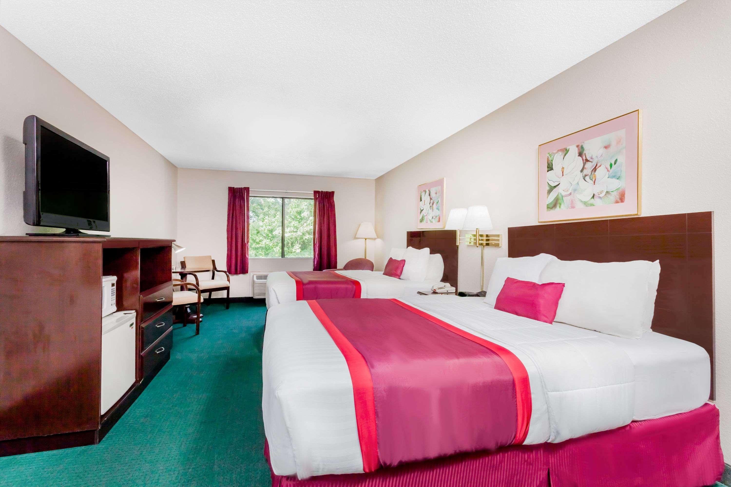 Ramada By Wyndham Tell City Dış mekan fotoğraf