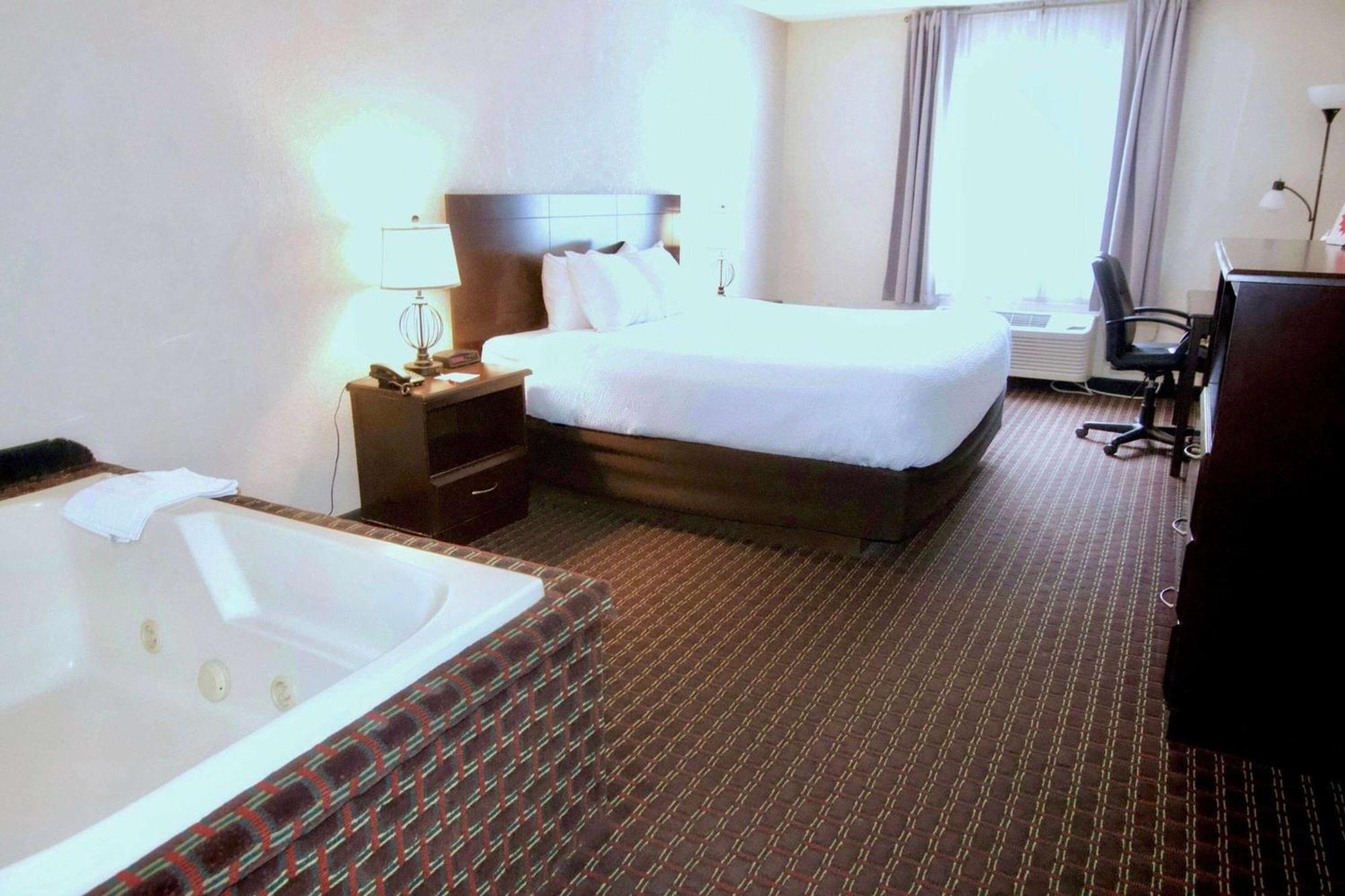 Ramada By Wyndham Tell City Dış mekan fotoğraf